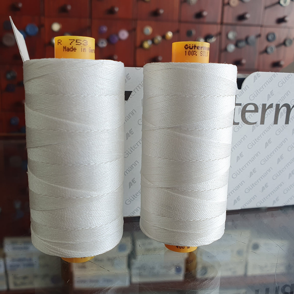 Gutermann 100 SILK Sewing Thread 400m Buttonmania