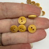 Wood / 2 Hole / Natural