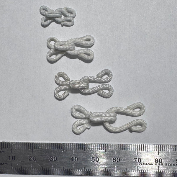 White (cream) / Hook and Eye / Fabric