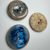 Coconut with Swirl / 2 hole