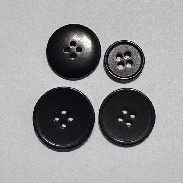 Suit / Vegetable Ivory / Thin Rim / 4 Hole