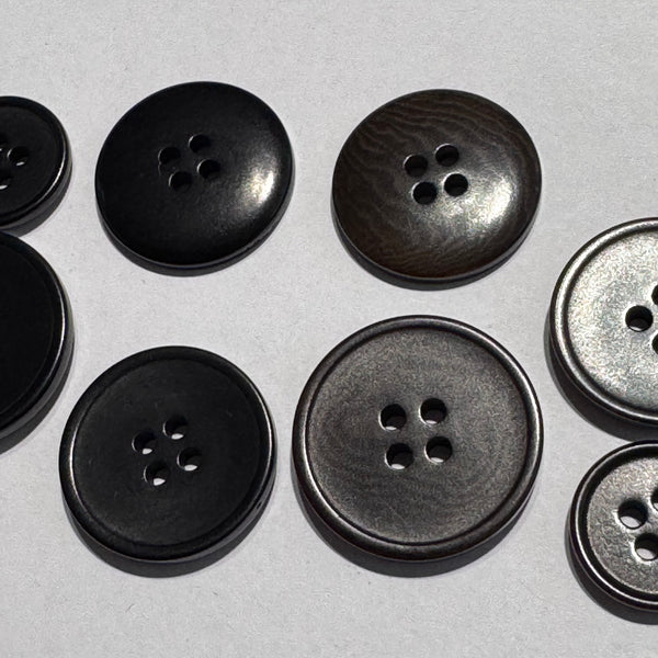 Suit / Vegetable Ivory / Thin Rim / 4 Hole