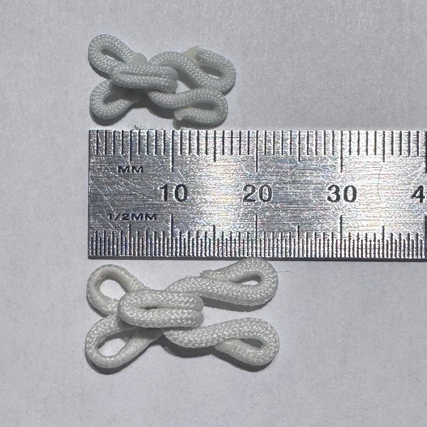 White (cream) / Hook and Eye / Fabric