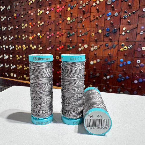 Silver #040 - Gutermann Buttonhole Silk Twist / 30m spool