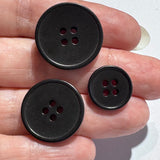 Suit / Vegetable Ivory / Thin Rim / 4 Hole