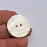 White River Shell / 2 Hole / 25mm