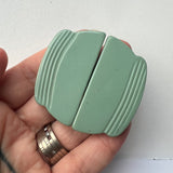 Plastic buckle / vintage / interlocking clasp
