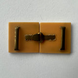 Plastic buckle / vintage / interlocking clasp