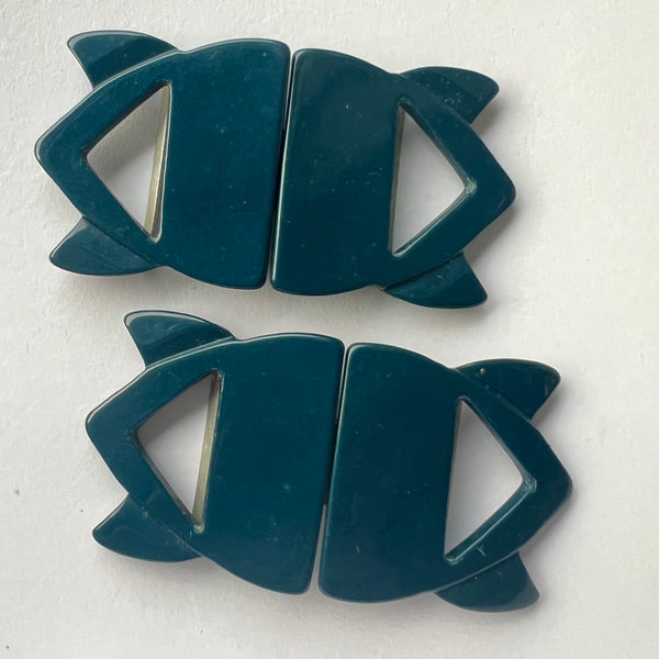 Plastic buckle / vintage / interlocking clasp