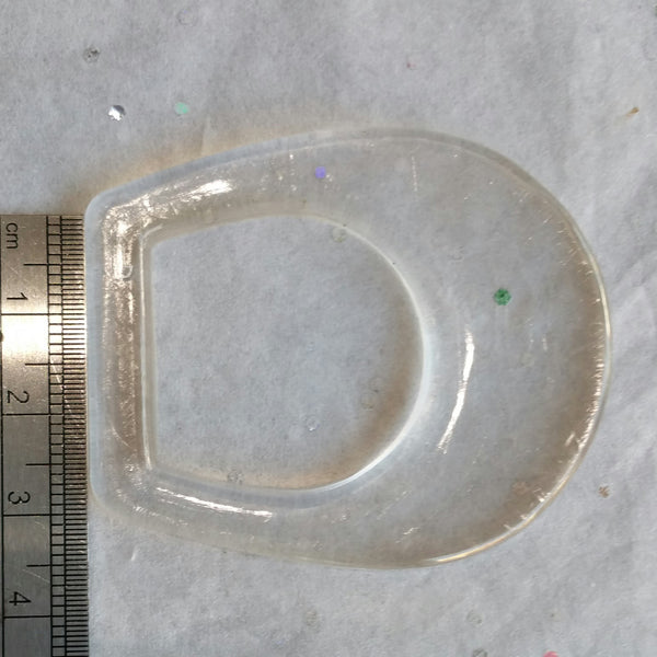 Clear Buckle / 'D' Shape  / Plastic