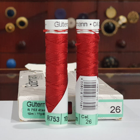 Venetian Red #026 - Gutermann Buttonhole Silk Twist / 10m spool