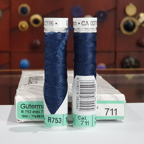 Navy #711 - Gutermann Buttonhole Silk Twist / 10m spool