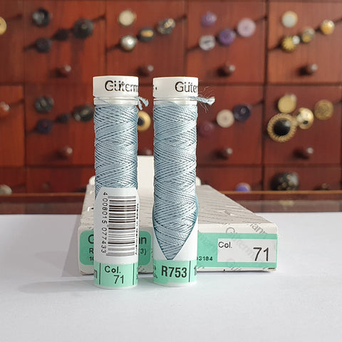 Grey Blue #071 - Gutermann Buttonhole Silk Twist / 10m spool