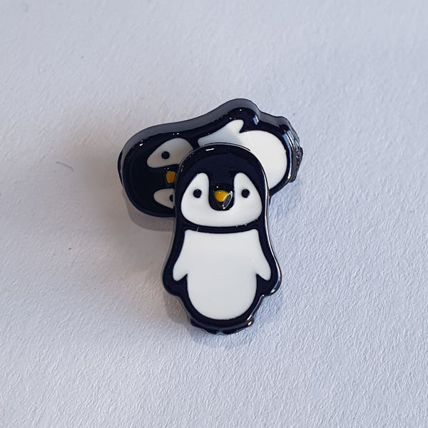 Black and White Penguin / Shank
