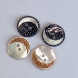 Moon Crescent on Circle / Shell / 2 Hole