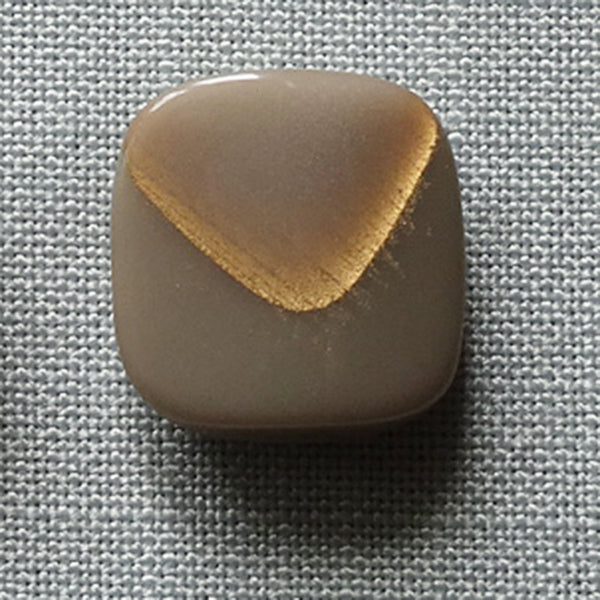 Brown / Square / Shiny Button