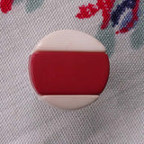 Button Red (White) / Flat / Shiny Button