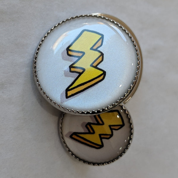 Lightning Bolt / Yellow with white background / Acrylic Dome