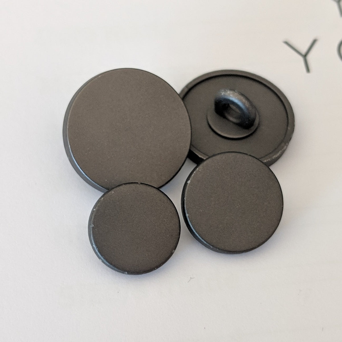 Gunmetal Black Flat / Metal / Matte – Buttonmania