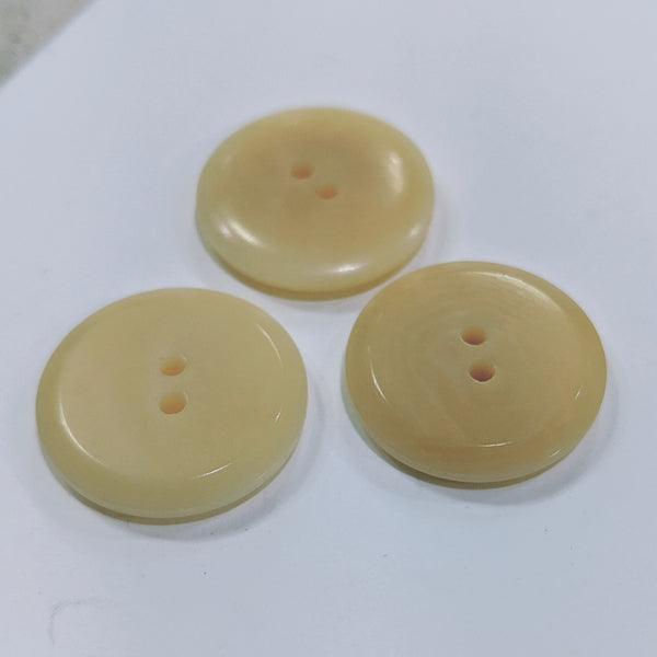 Natural / Vegetable Ivory / Flat with bevelled Edge / 2 Hole