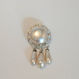 Silver / Metallic Edging / Large Pearl Dome and decorations
