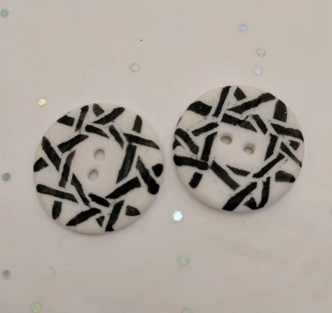 White / Black Stripes Weave / Porcelain