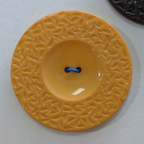 Yellow / Moulded Edge / Vintage / Bakelite