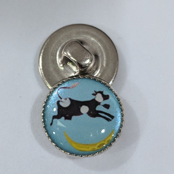 Nursery Rhyme / Cow Jumped Over The Moon / Acrylic Dome