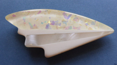 Cream / Sculptured Coloured Inserts / Shiny