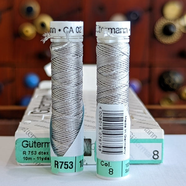 Light Silver Grey #008 - Gutermann Buttonhole Silk Twist / 10m spool