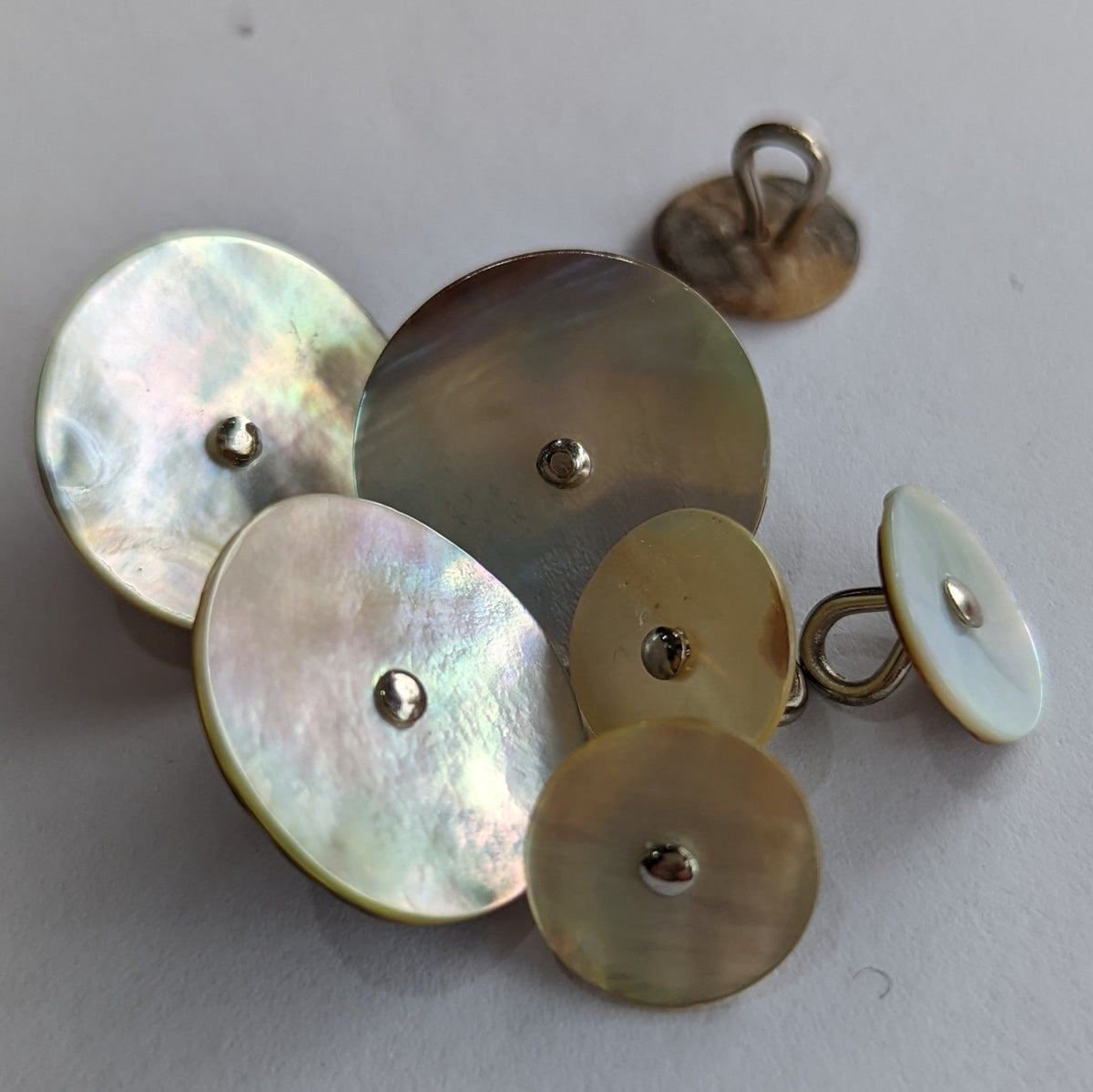 Shank Shell Button Shell / Metal Shank – Buttonmania
