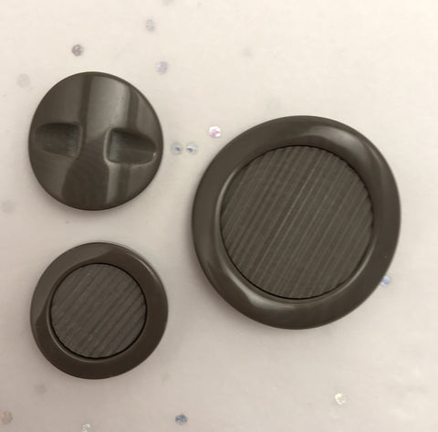 Grey textured / Curved / Shiny edge