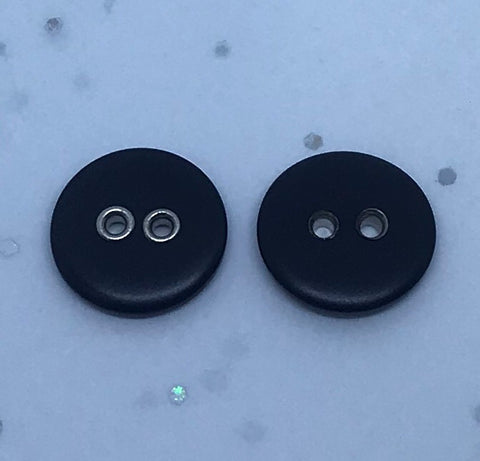 Black / Metal inserts in hole (shiny)