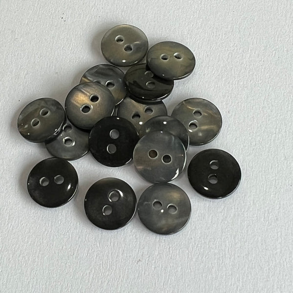 Grey / 2 Hole / Polyester