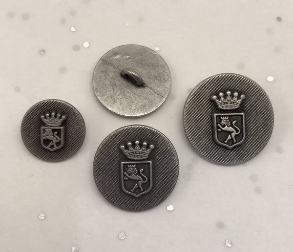 Lion and crown Blazer Button / Antique Silver /  Matte