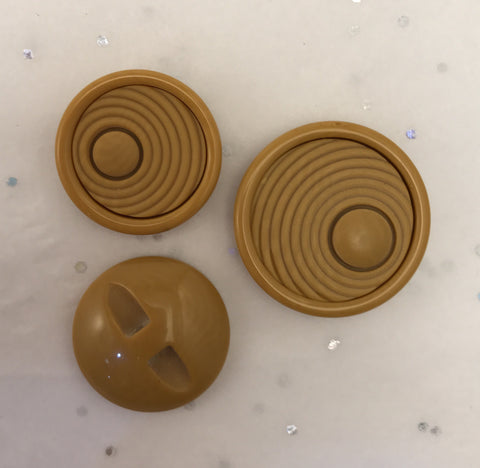 Yellow (mustard) textured / Matte centre circle / Shiny edge