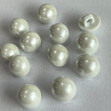 Pearl Button / Plastic Shank