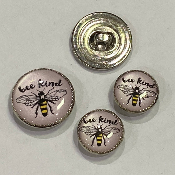 Bee / "Bee Kind" words / Acrylic Dome