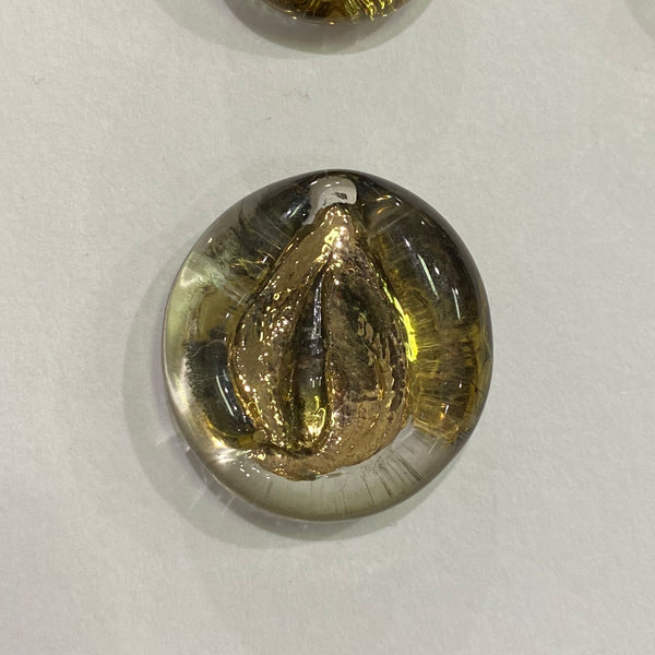Featherston Button / Vintage / Glass