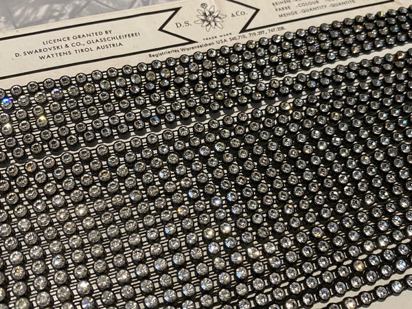 Vintage Sparkle Trim / Black and crystal / per metre