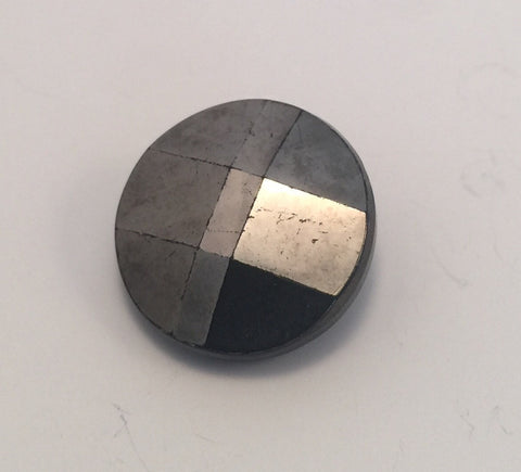 Gunmetal (Black) / Glass / Faceted / Shiny