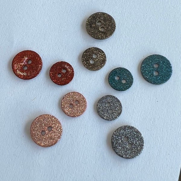 Glitter Button / Shell / 2 Hole