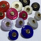 Coloured and etched button / Gold plastic snap shank