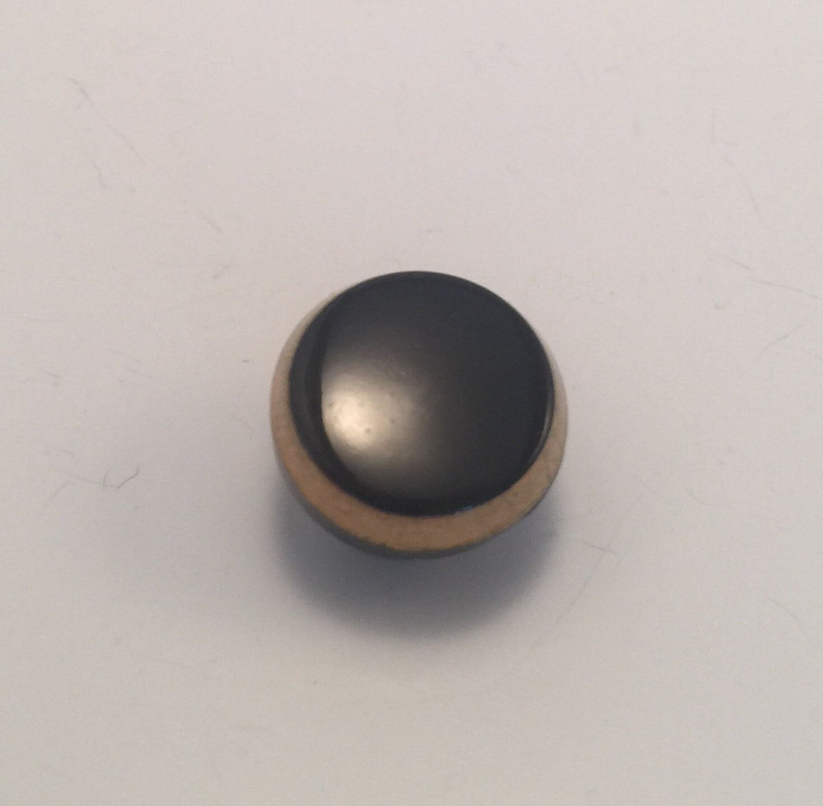 Black (Gold Rim) / Flat / Glass – Buttonmania