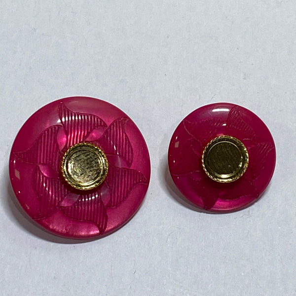 Coloured and etched button / Gold plastic snap shank