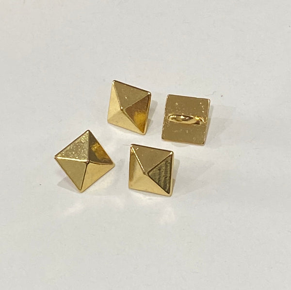 Pyramid / Metal / Shiny