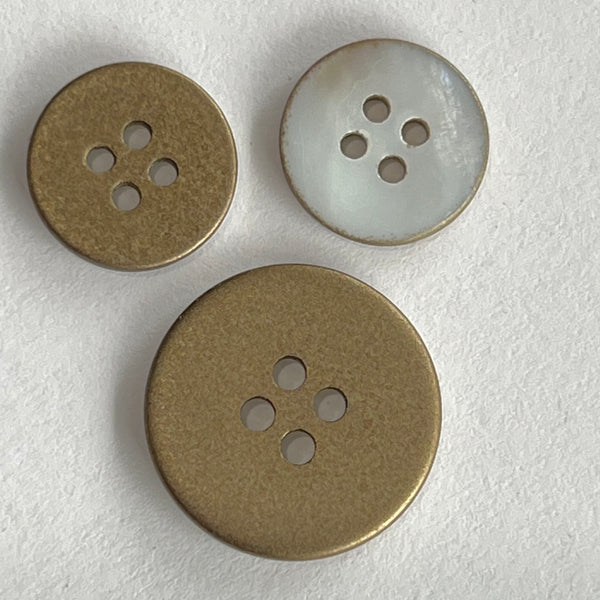 Metallic Coloured Button / Shell / Matte