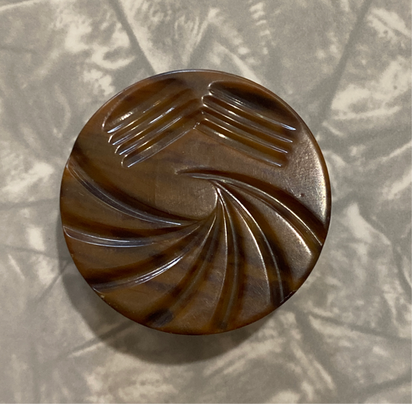Bakelite / Brown Carved / Coat Button